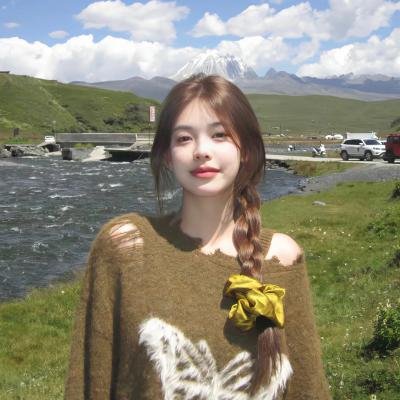 泄露春光